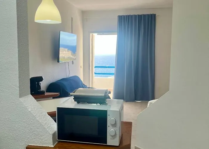 Vistas Al Mar Playa Paraiso Адехе